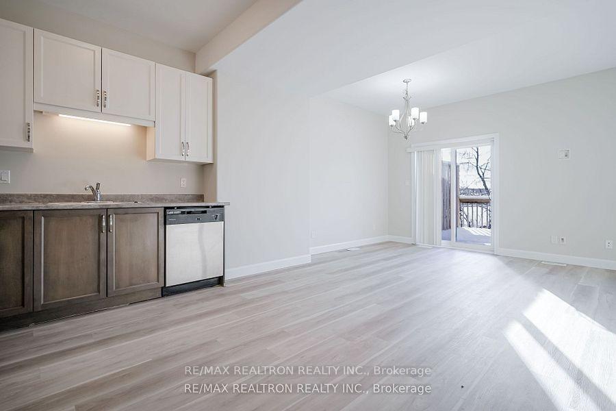 Photo 11 of 69 Ledgerock Court, Quinte West, Sidney Ward — HOMEH