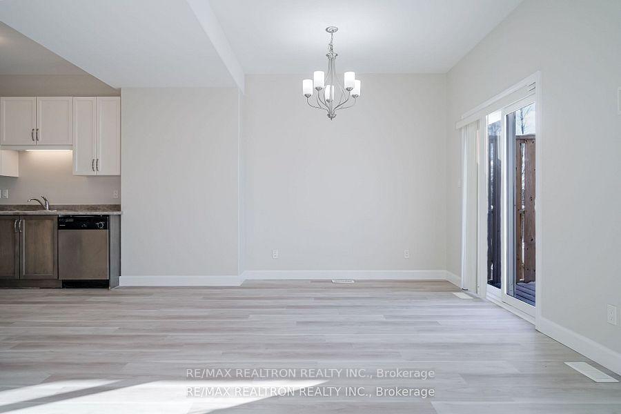 Photo 18 of 69 Ledgerock Court, Quinte West, Sidney Ward — HOMEH