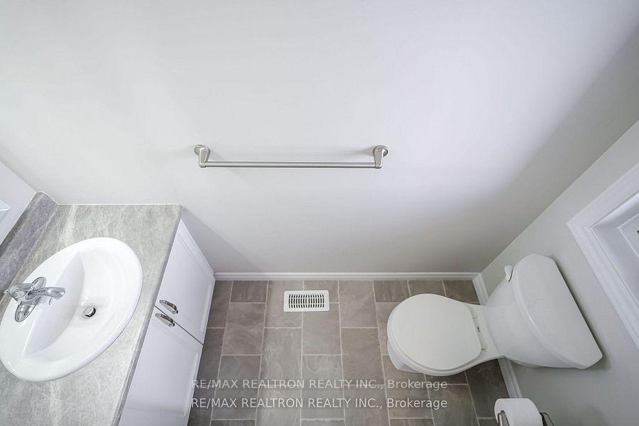 Photo 21 of 69 Ledgerock Court, Quinte West, Sidney Ward — HOMEH