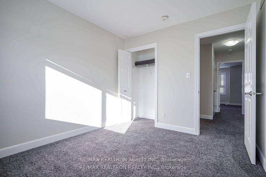 Photo 33 of 69 Ledgerock Court, Quinte West, Sidney Ward — HOMEH