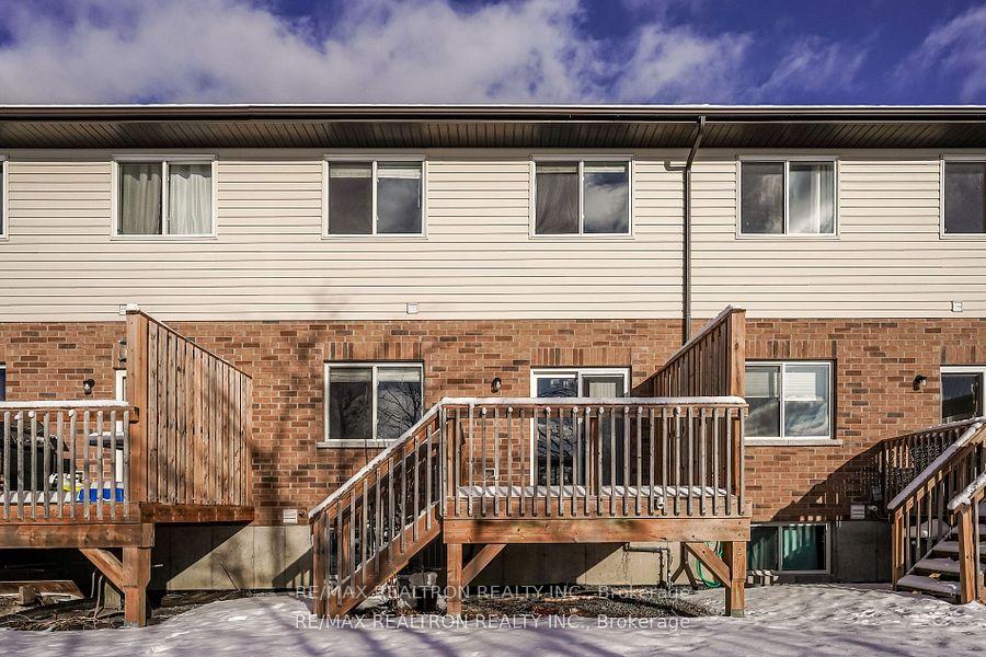 Photo 40 of 69 Ledgerock Court, Quinte West, Sidney Ward — HOMEH