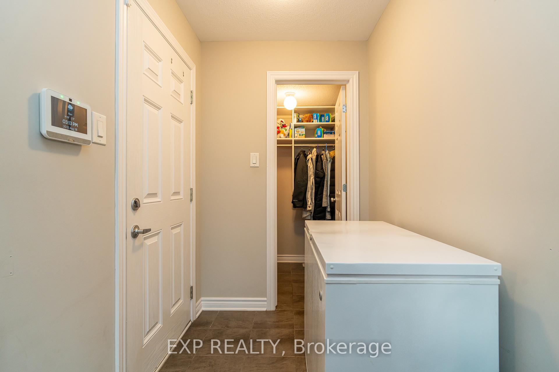 Photo 6 of 3545 Woodroffe Avenue, Ottawa, Barrhaven - Strandherd — HOMEH