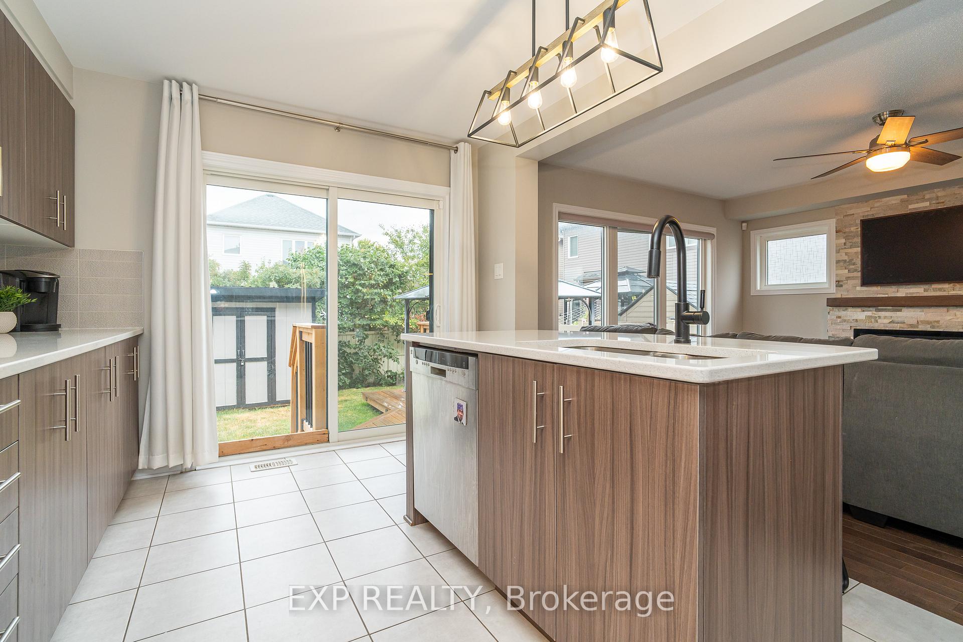 Photo 19 of 3545 Woodroffe Avenue, Ottawa, Barrhaven - Strandherd — HOMEH