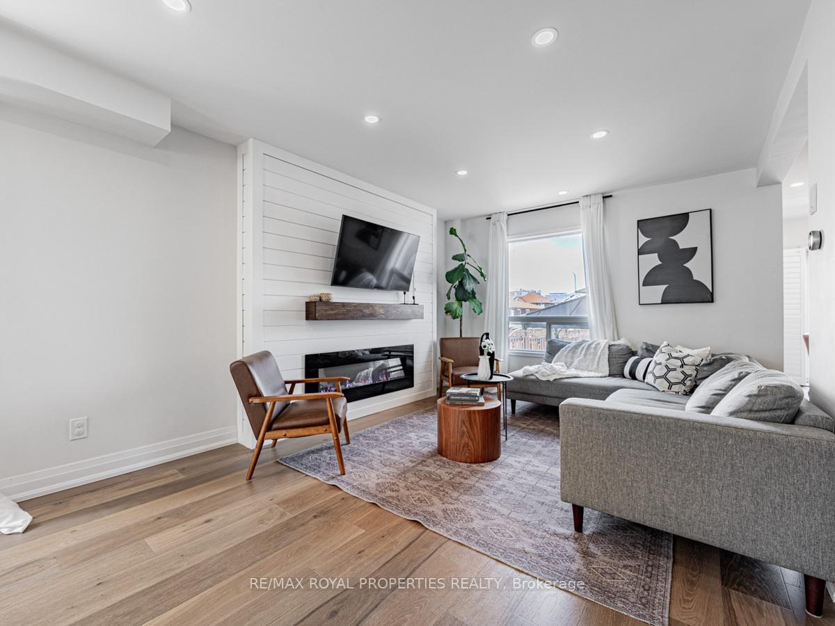 Photo 8 of 1210 Monica Cook Place, Pickering, Bay Ridges — HOMEH