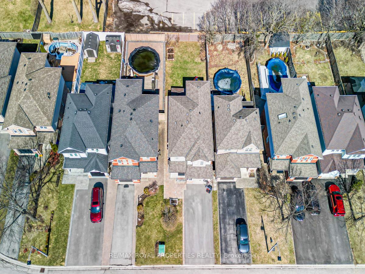 Photo 33 of 1210 Monica Cook Place, Pickering, Bay Ridges — HOMEH