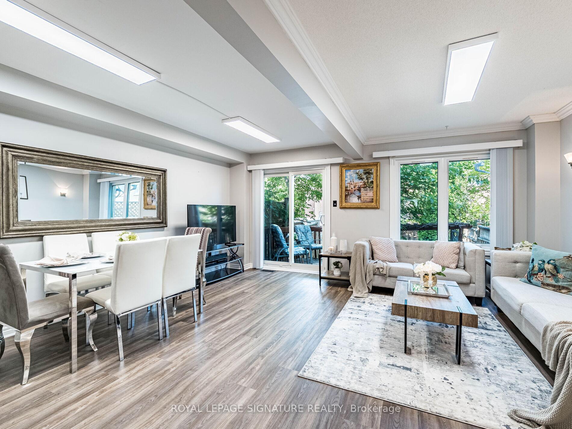 Photo 7 of 152 Lindenshire Avenue, Vaughan, Maple — HOMEH