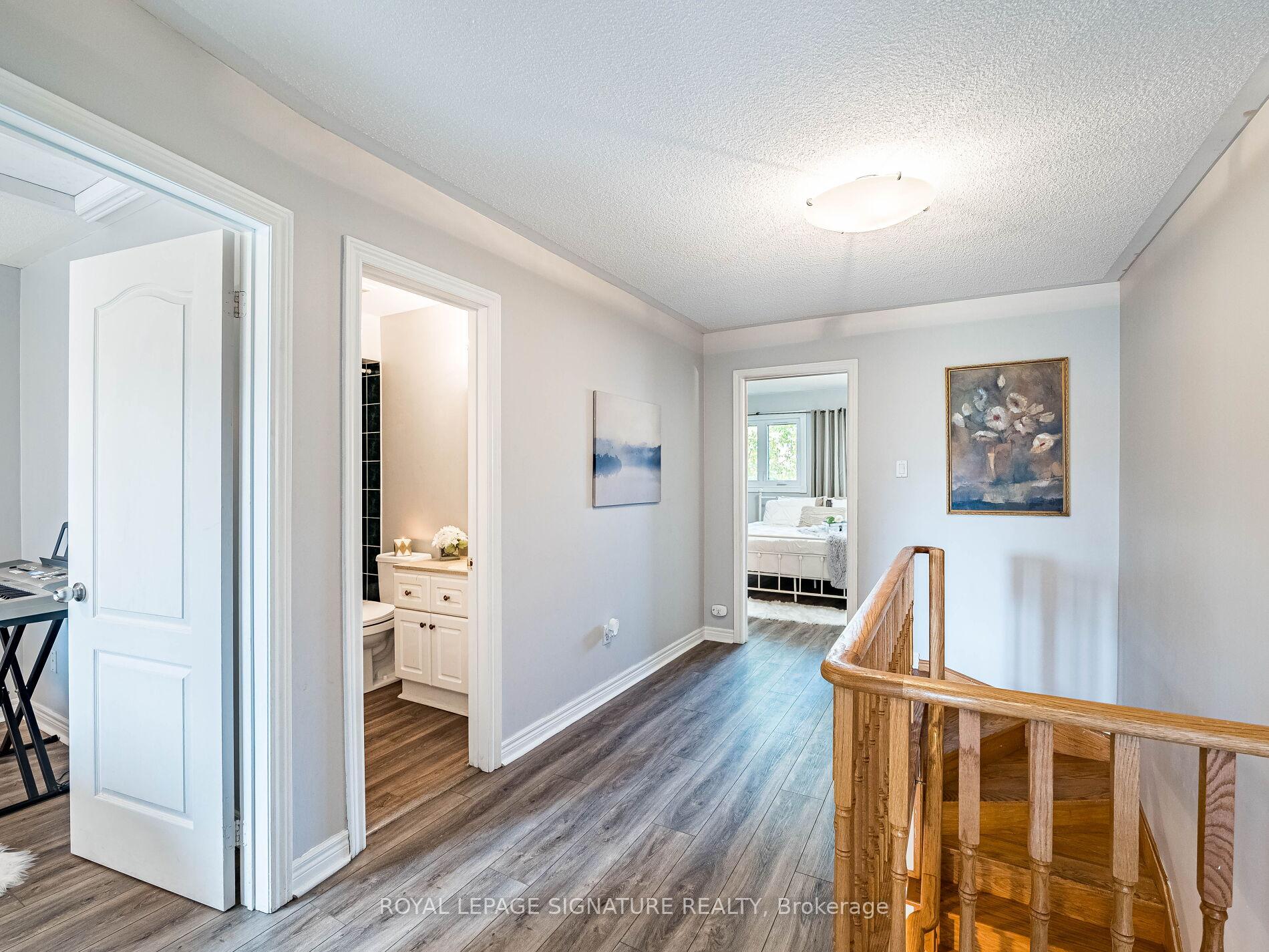 Photo 18 of 152 Lindenshire Avenue, Vaughan, Maple — HOMEH