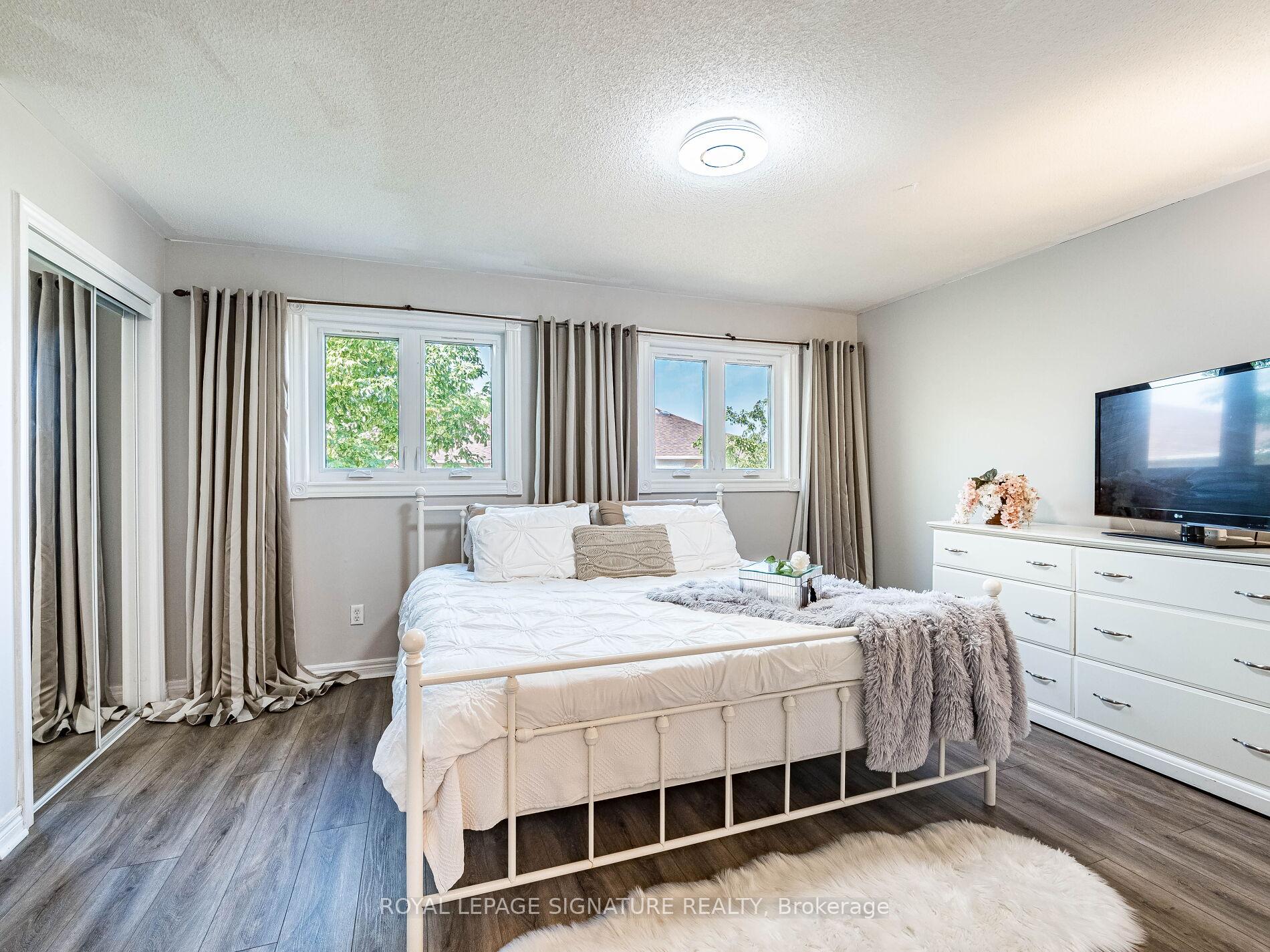 Photo 20 of 152 Lindenshire Avenue, Vaughan, Maple — HOMEH