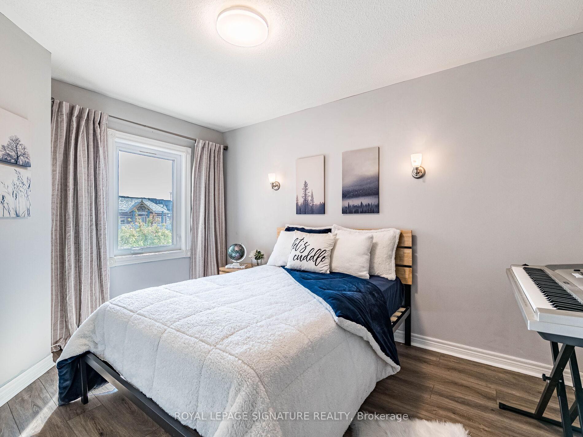 Photo 24 of 152 Lindenshire Avenue, Vaughan, Maple — HOMEH