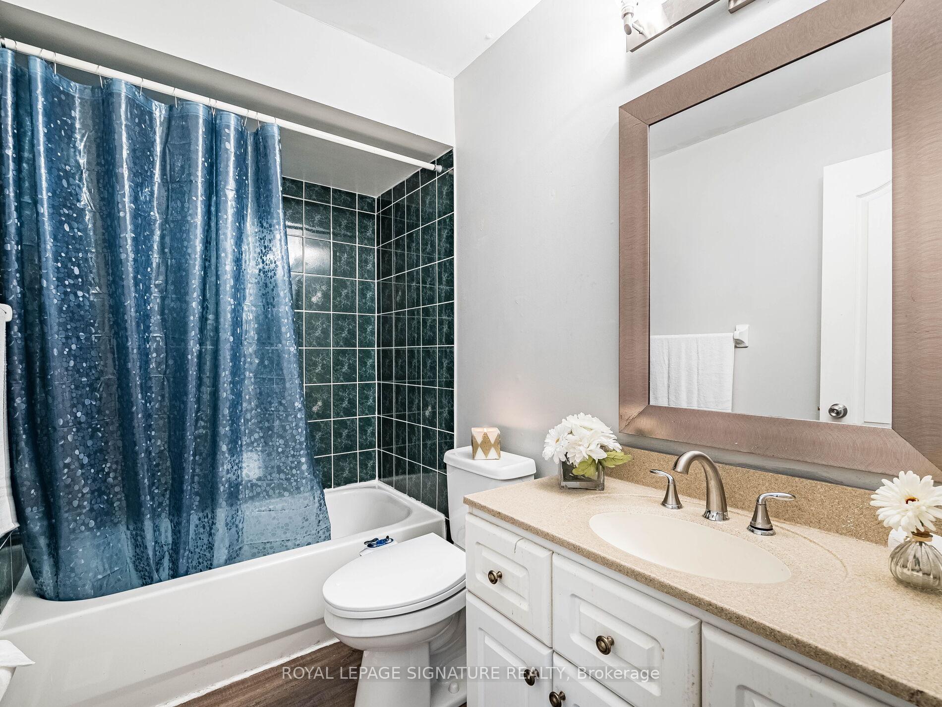 Photo 29 of 152 Lindenshire Avenue, Vaughan, Maple — HOMEH
