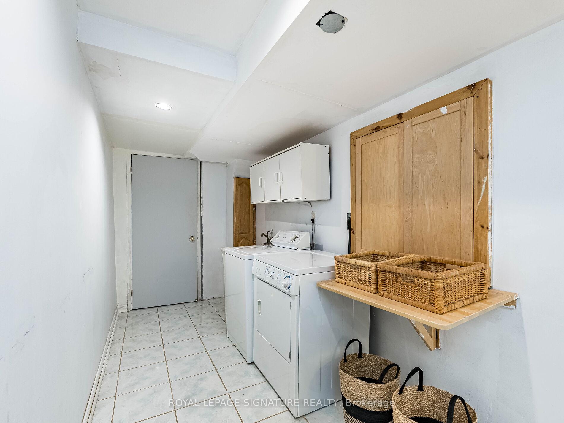 Photo 38 of 152 Lindenshire Avenue, Vaughan, Maple — HOMEH