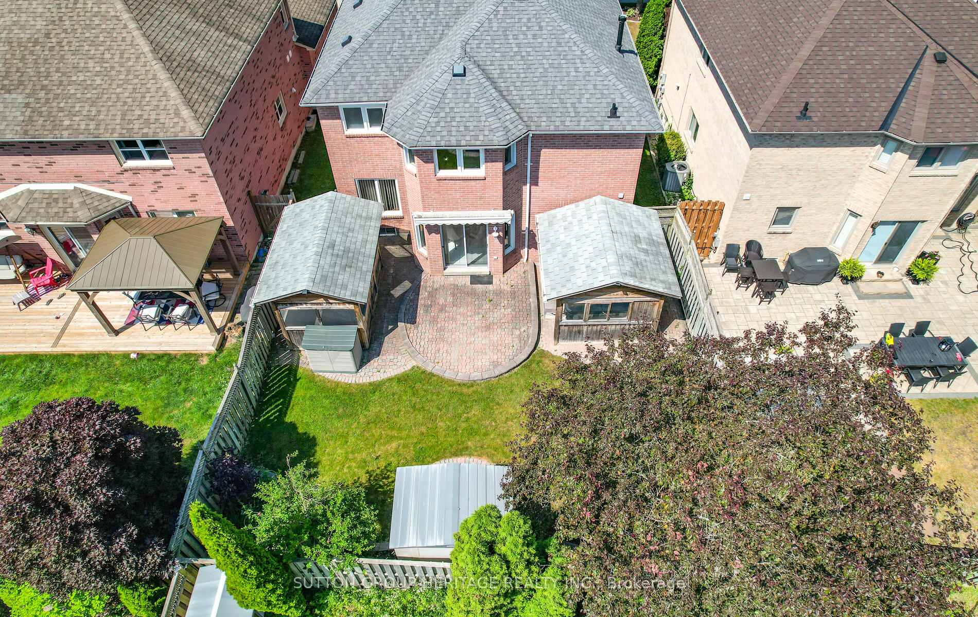 Photo 33 of 49 Valleywood Drive, Whitby, Williamsburg — HOMEH