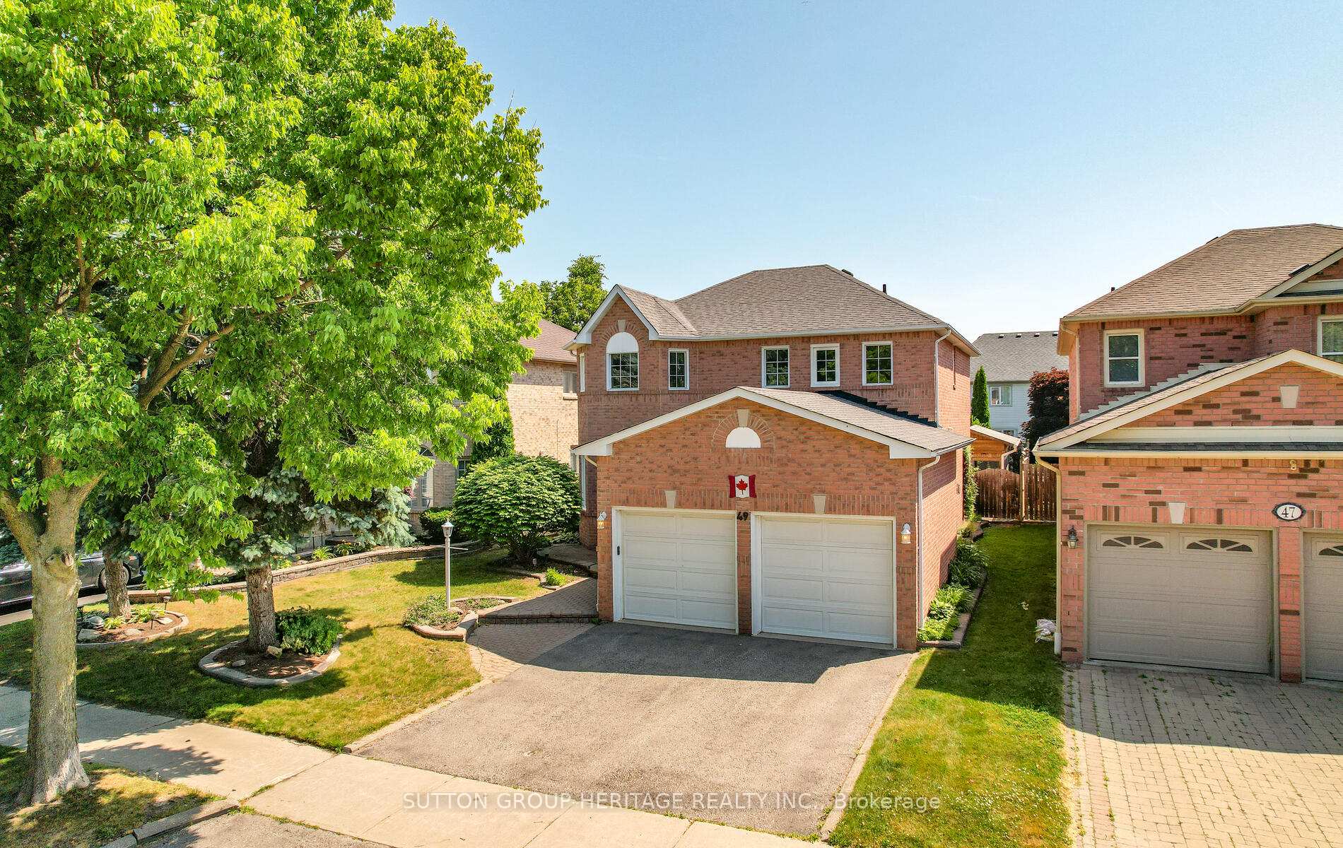 Photo 41 of 49 Valleywood Drive, Whitby, Williamsburg — HOMEH