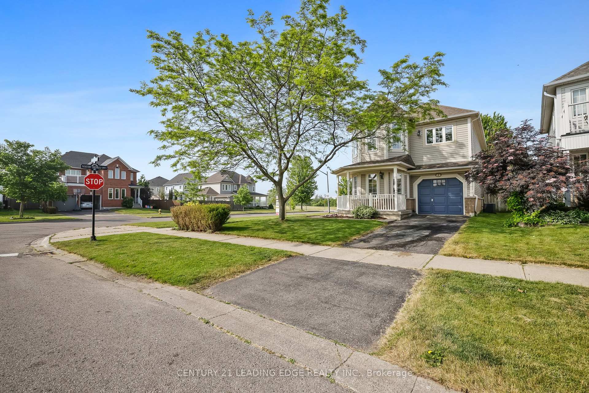 Photo 5 of 2 Four Winds Drive, Whitby, Port Whitby — HOMEH