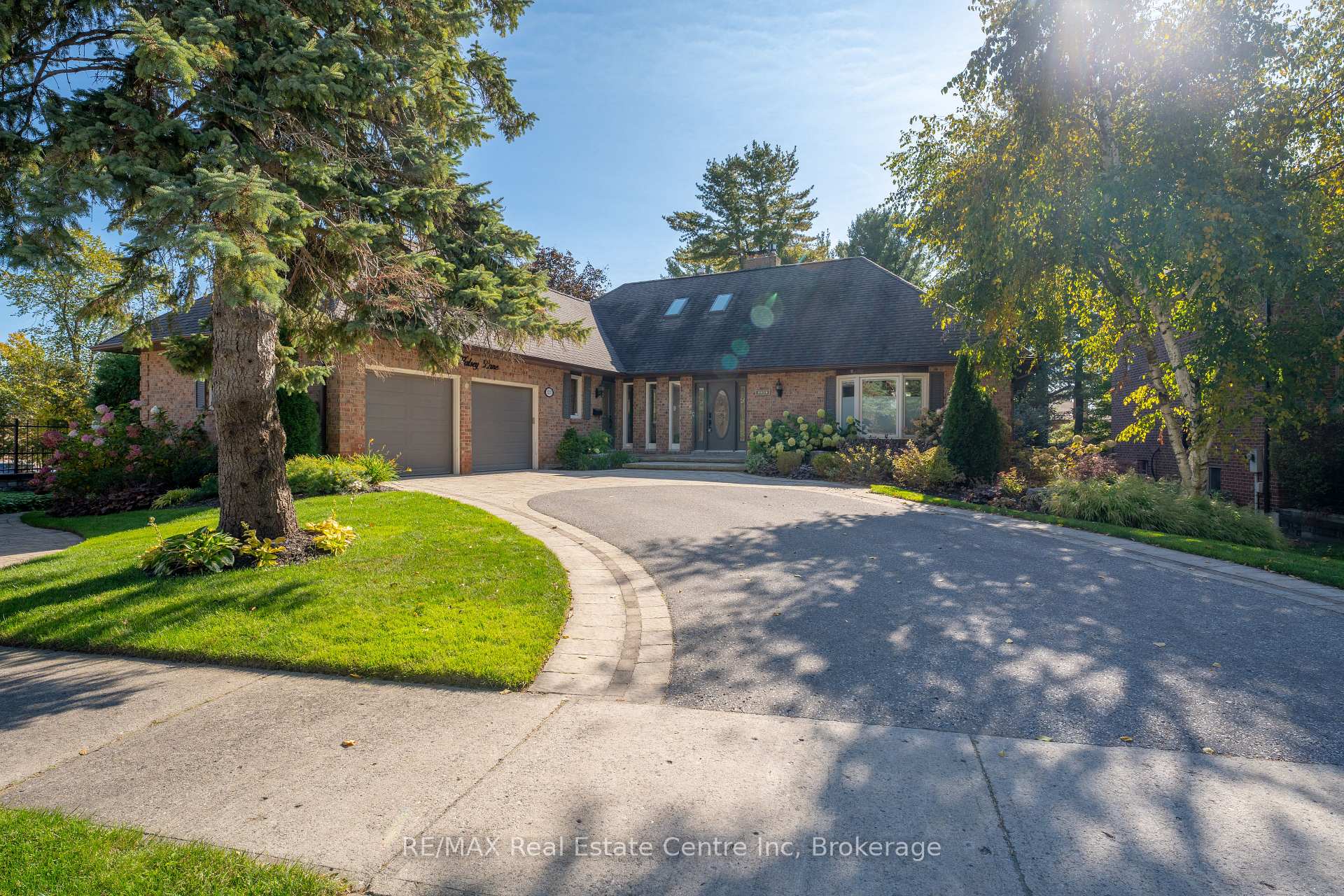 Photo 2 of 1207 Halsey Lane, Pickering, Liverpool — HOMEH