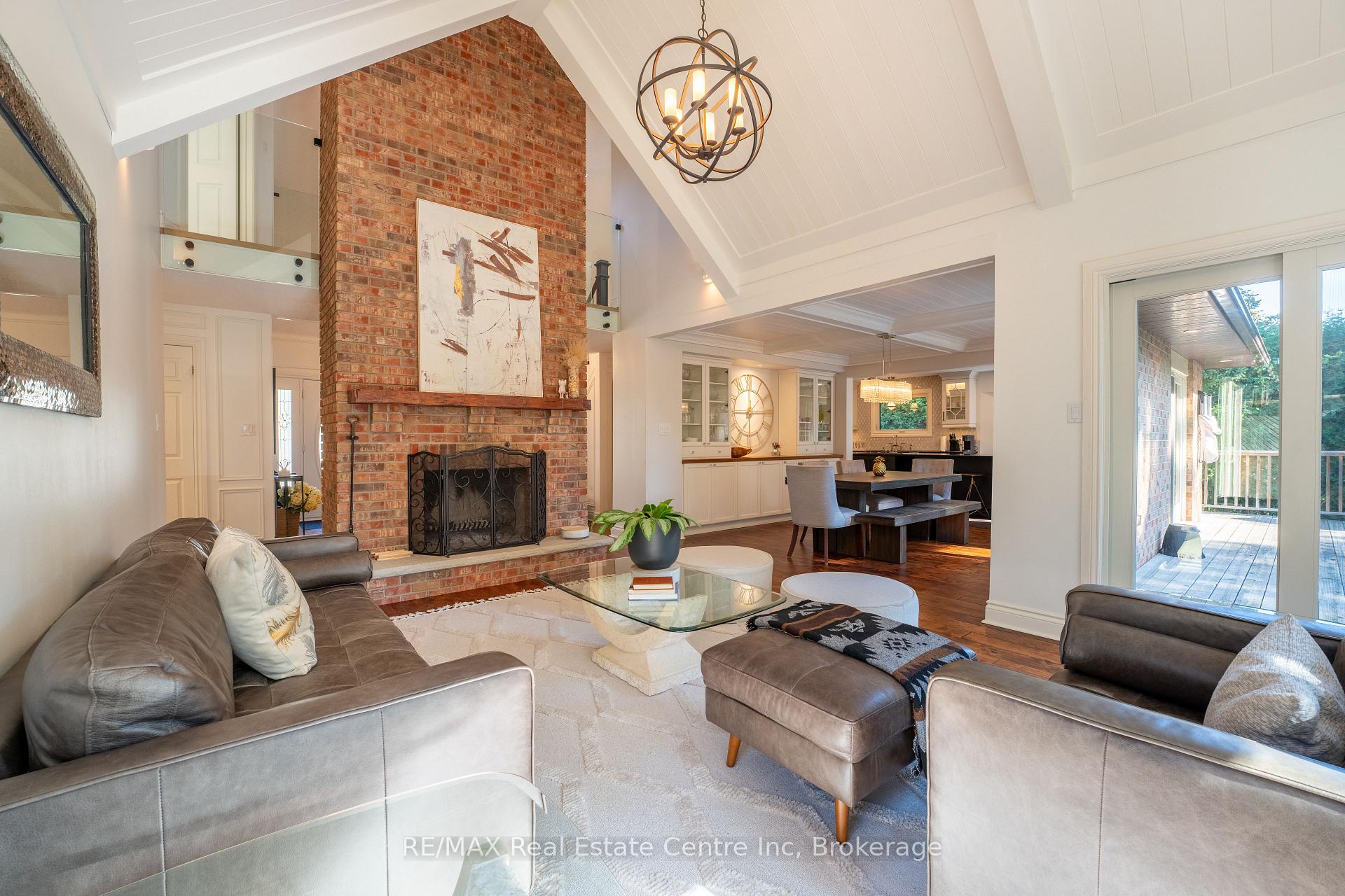 Photo 9 of 1207 Halsey Lane, Pickering, Liverpool — HOMEH