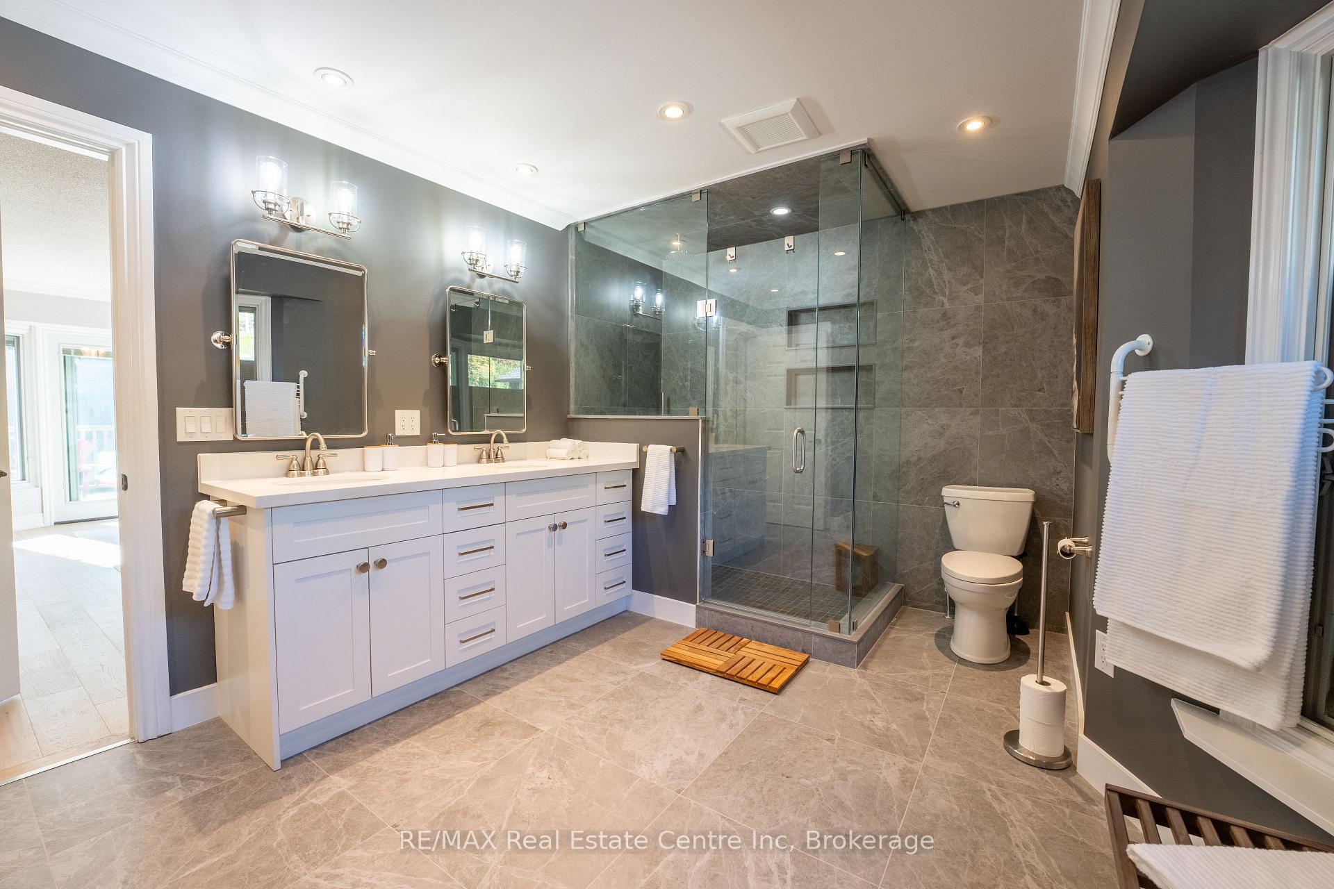 Photo 15 of 1207 Halsey Lane, Pickering, Liverpool — HOMEH