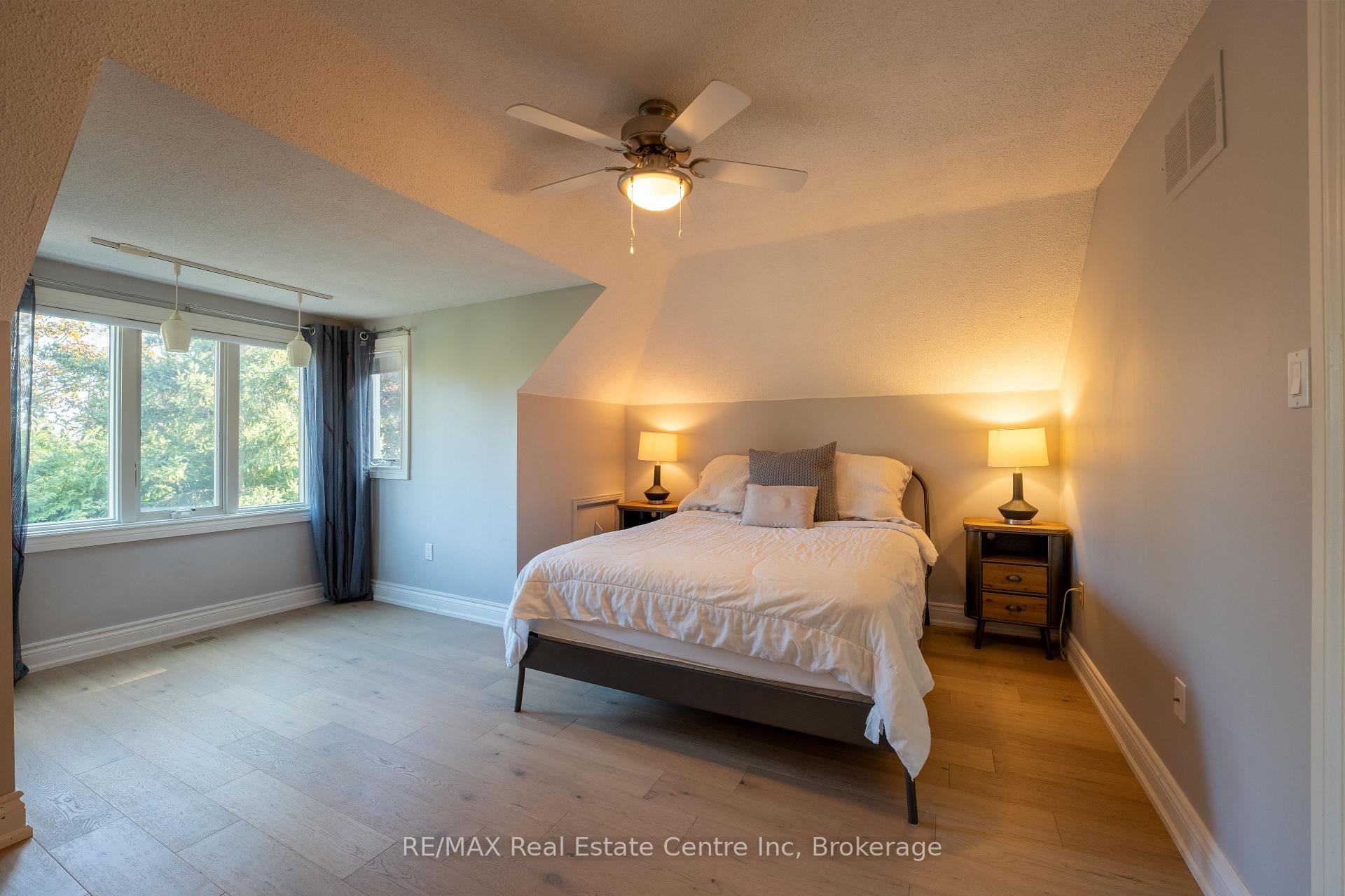 Photo 17 of 1207 Halsey Lane, Pickering, Liverpool — HOMEH