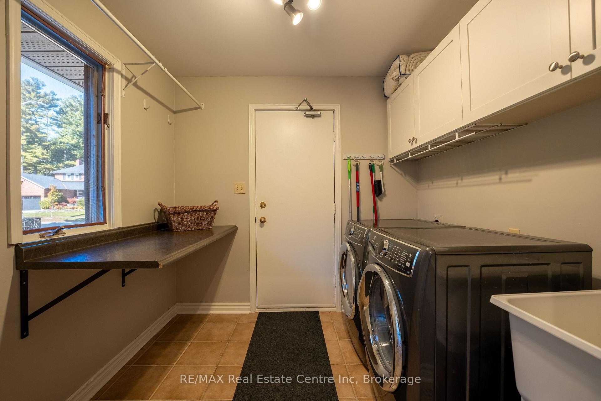 Photo 28 of 1207 Halsey Lane, Pickering, Liverpool — HOMEH