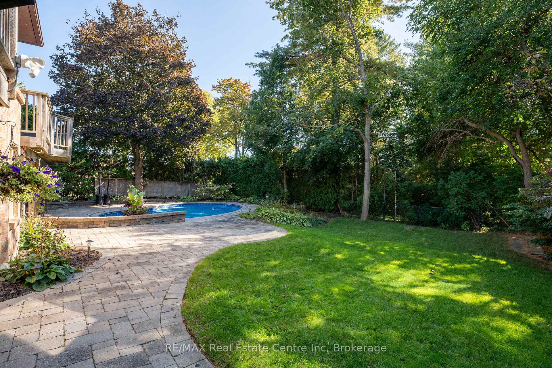 Photo 30 of 1207 Halsey Lane, Pickering, Liverpool — HOMEH