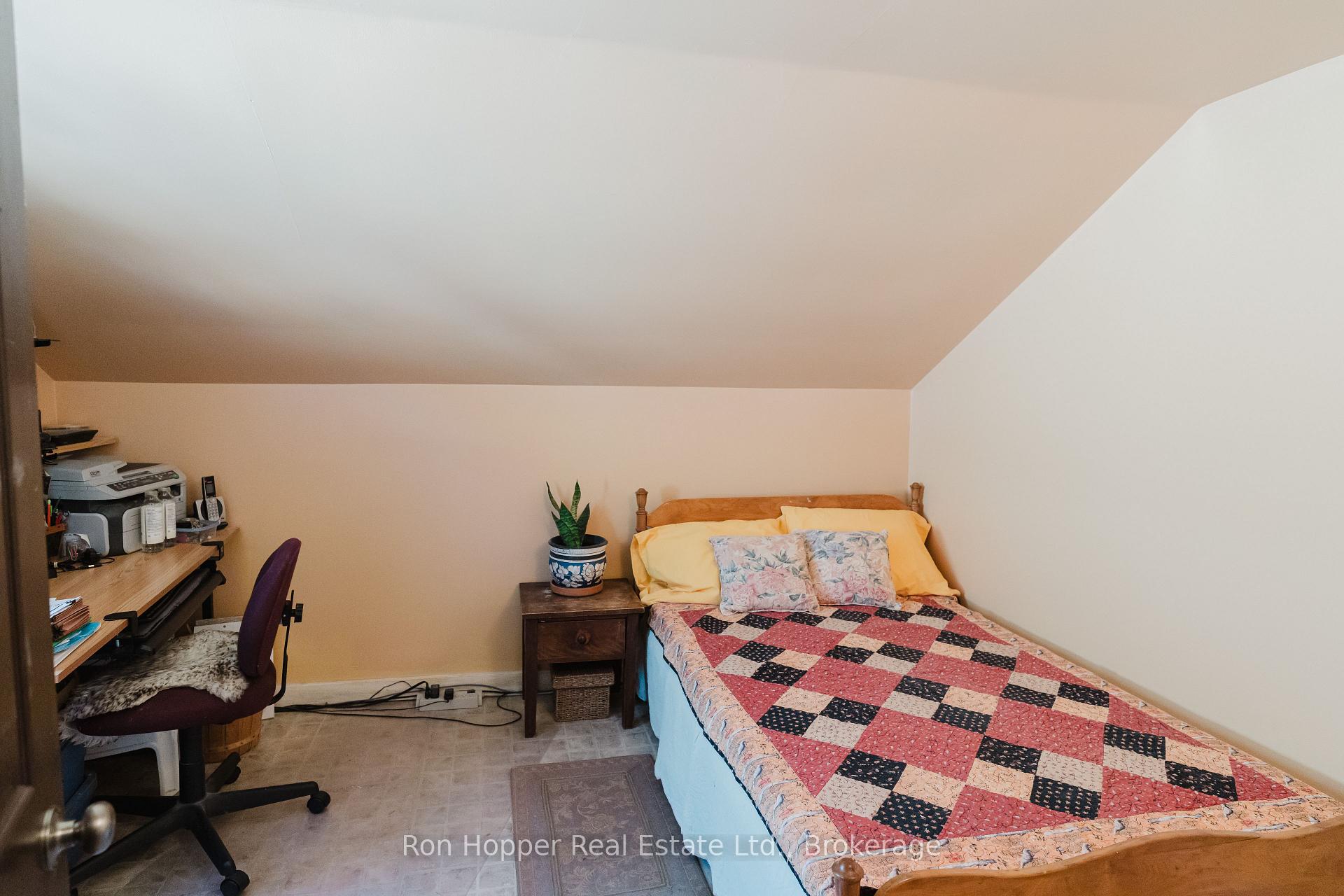 Photo 26 of 78 2nd SW Avenue, Arran-Elderslie — HOMEH