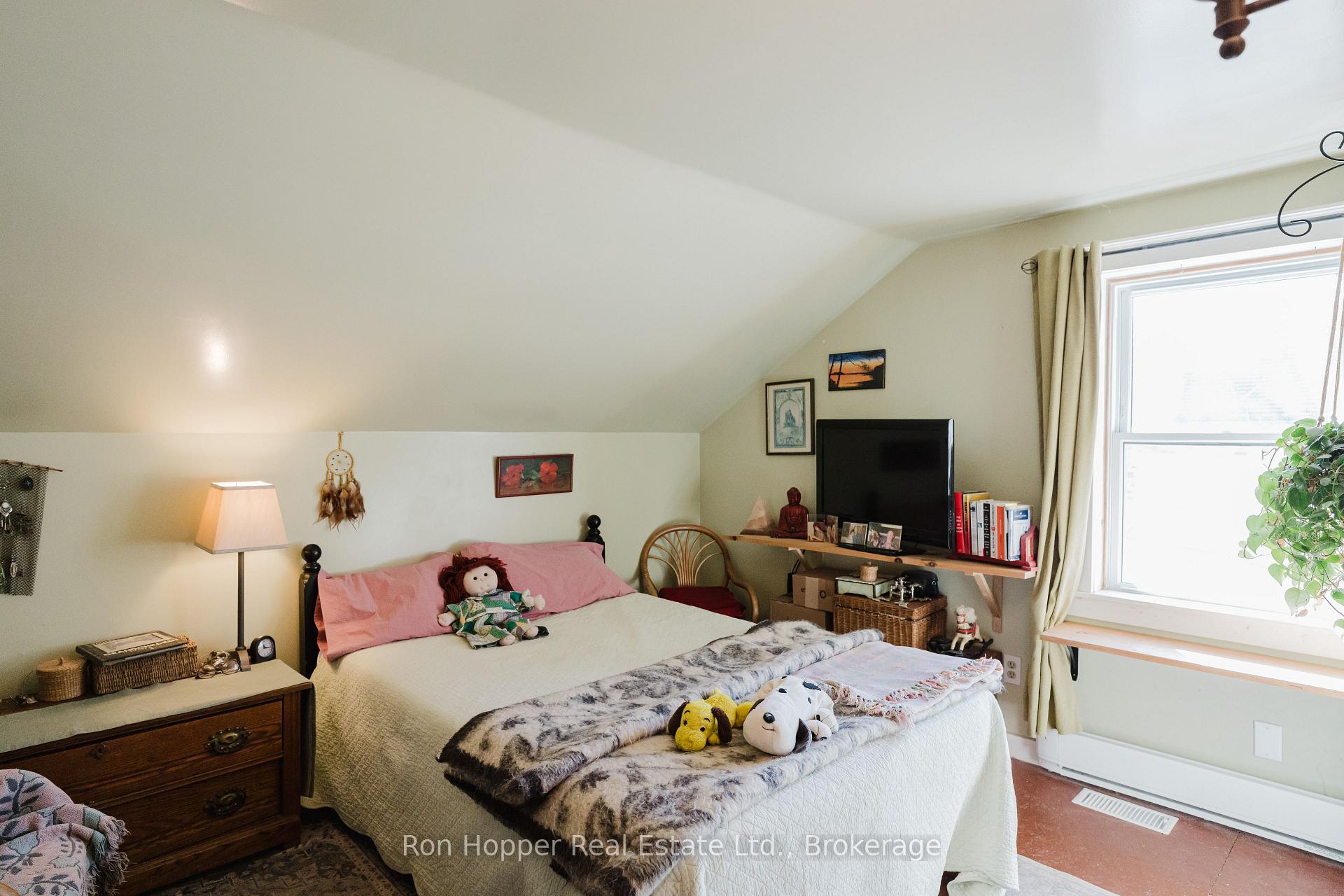 Photo 28 of 78 2nd SW Avenue, Arran-Elderslie — HOMEH