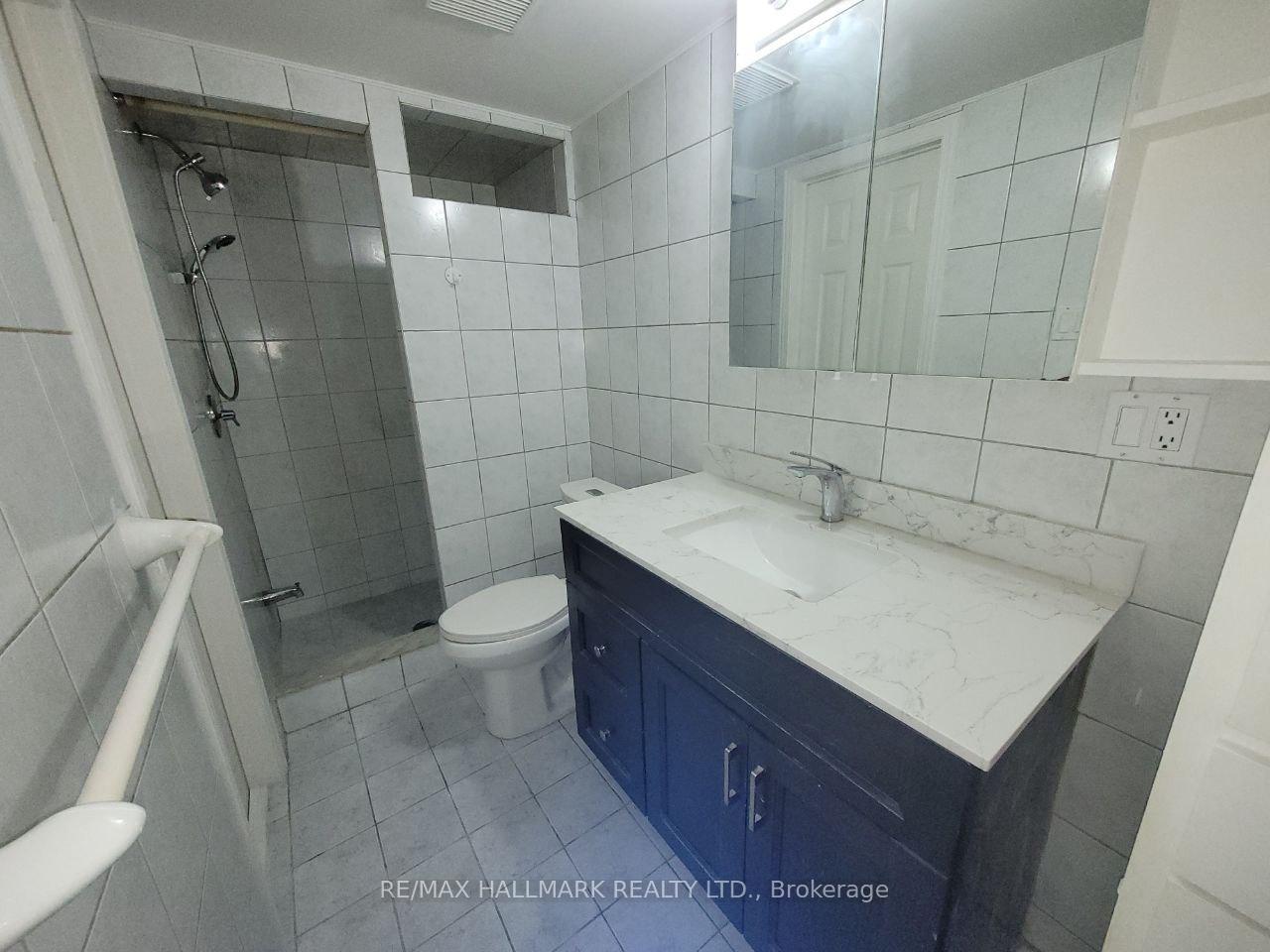 Photo 14 of 46 Crooked Stick Road, Vaughan, Glen Shields — HOMEH