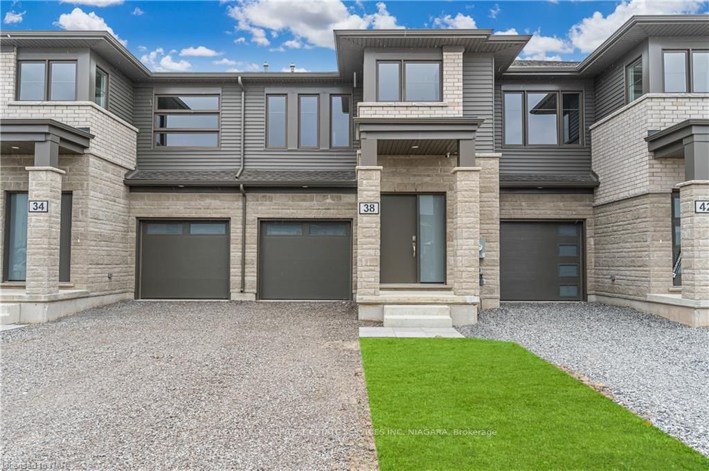 Front of 38 West Creek Court
