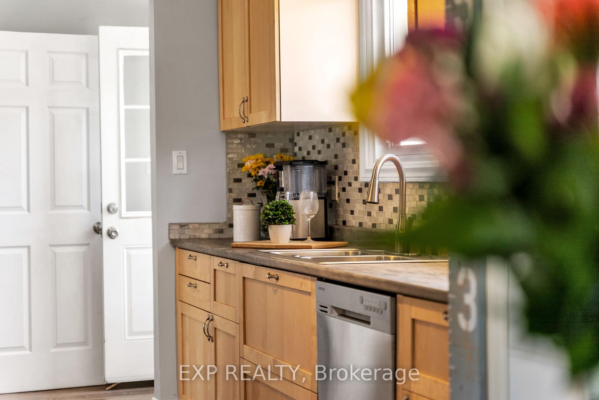 Photo 12 of 83 Nicholas Street, Quinte West, Trenton Ward — HOMEH