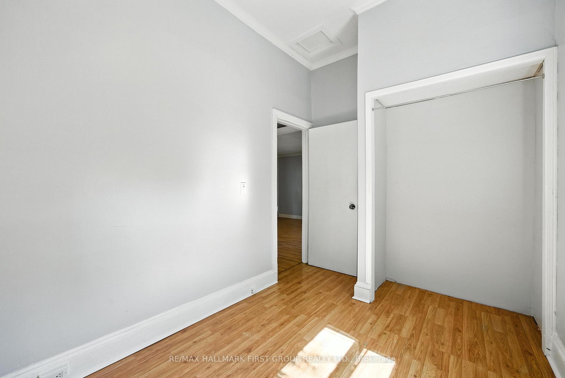 Photo 21 of 220 Centre Street S, Whitby, Downtown Whitby — HOMEH