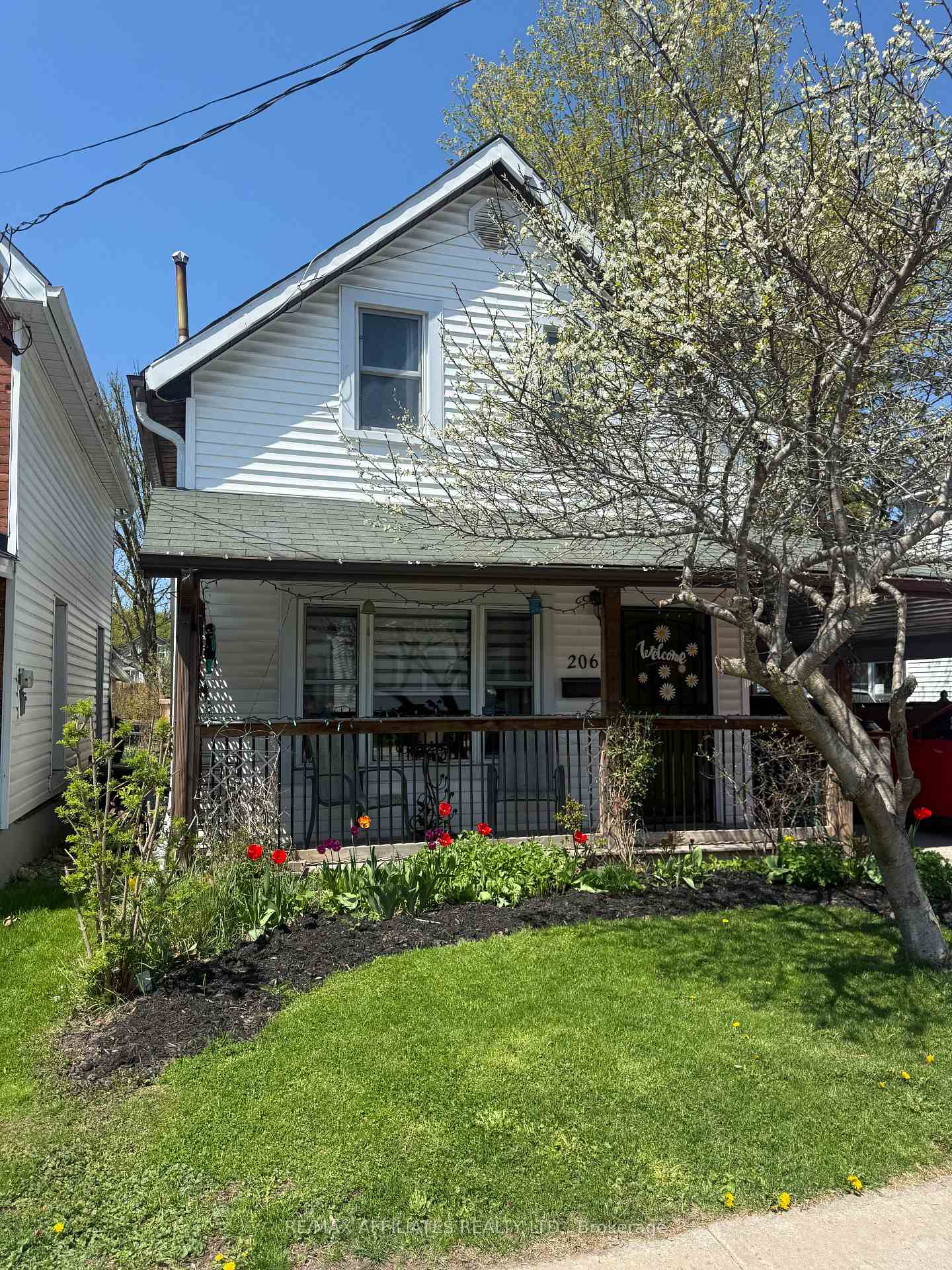 Photo 1 of 206 Harriet Street, Arnprior — HOMEH