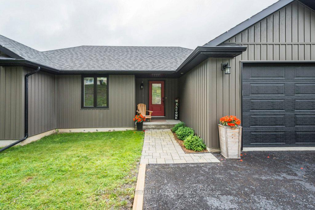 Photo 2 of 1053 Smith Street, Quinte West, Murray Ward — HOMEH
