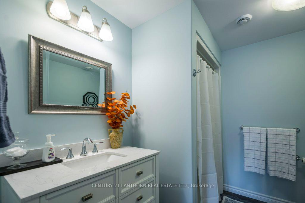 Photo 30 of 1053 Smith Street, Quinte West, Murray Ward — HOMEH