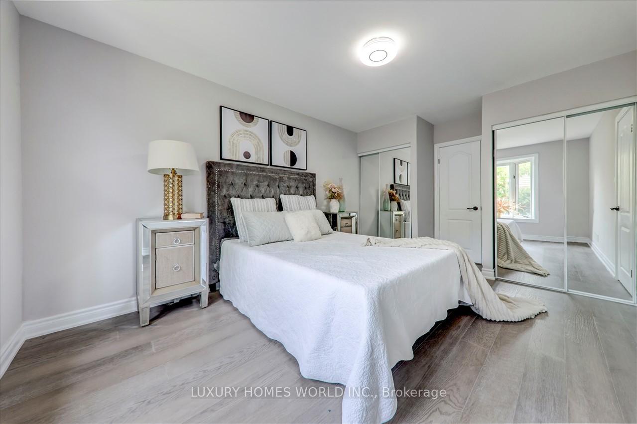 Photo 13 of 951 Essa Crescent, Pickering, West Shore — HOMEH