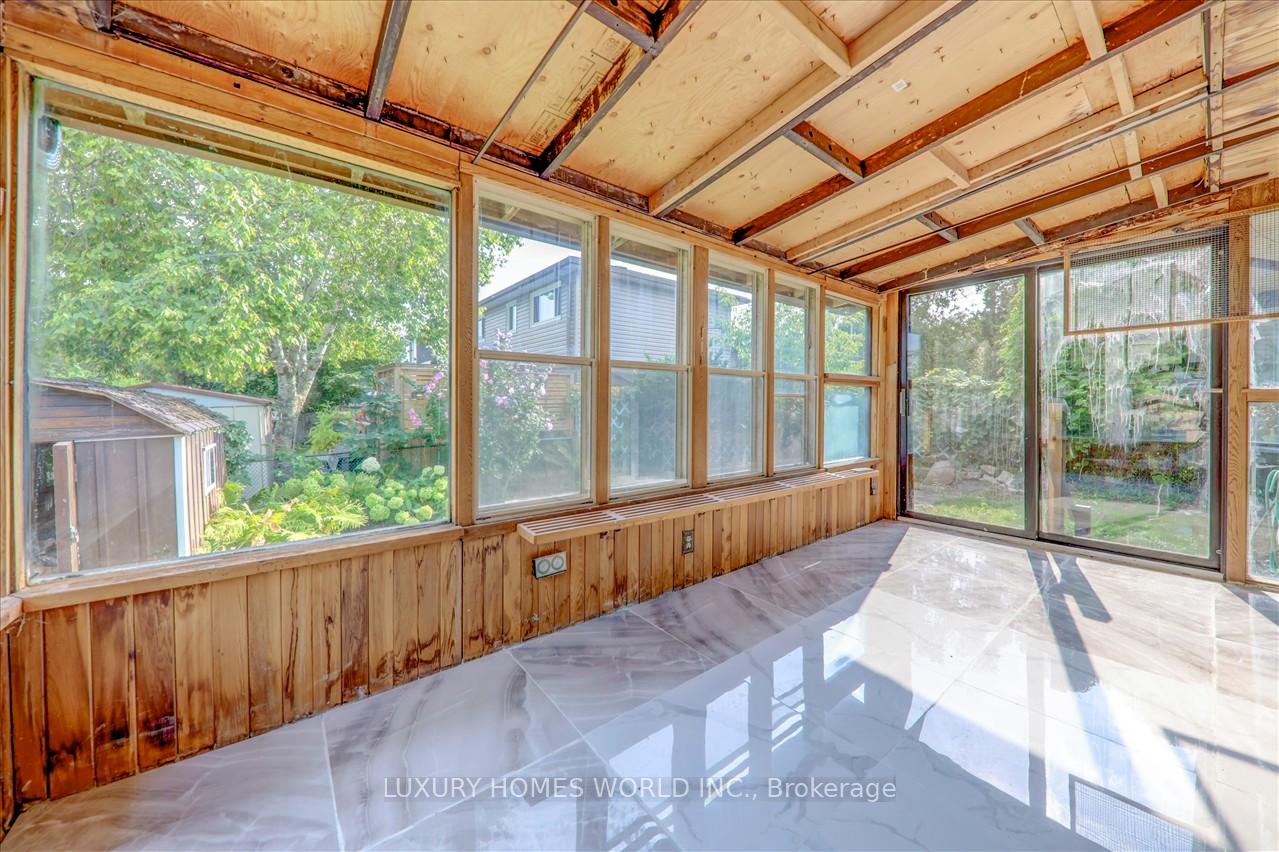 Photo 20 of 951 Essa Crescent, Pickering, West Shore — HOMEH
