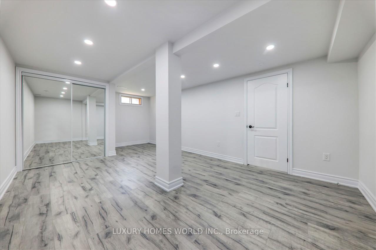 Photo 30 of 951 Essa Crescent, Pickering, West Shore — HOMEH