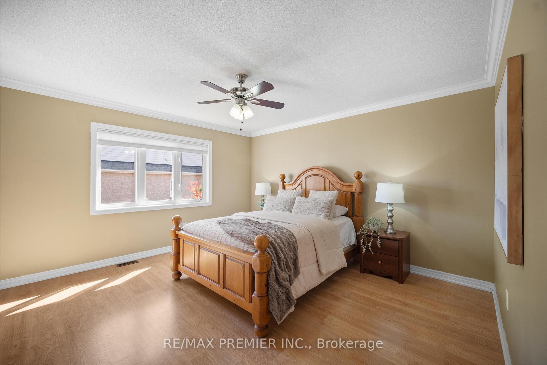 Photo 20 of 271 Peak Point Boulevard, Vaughan, Rural Vaughan — HOMEH