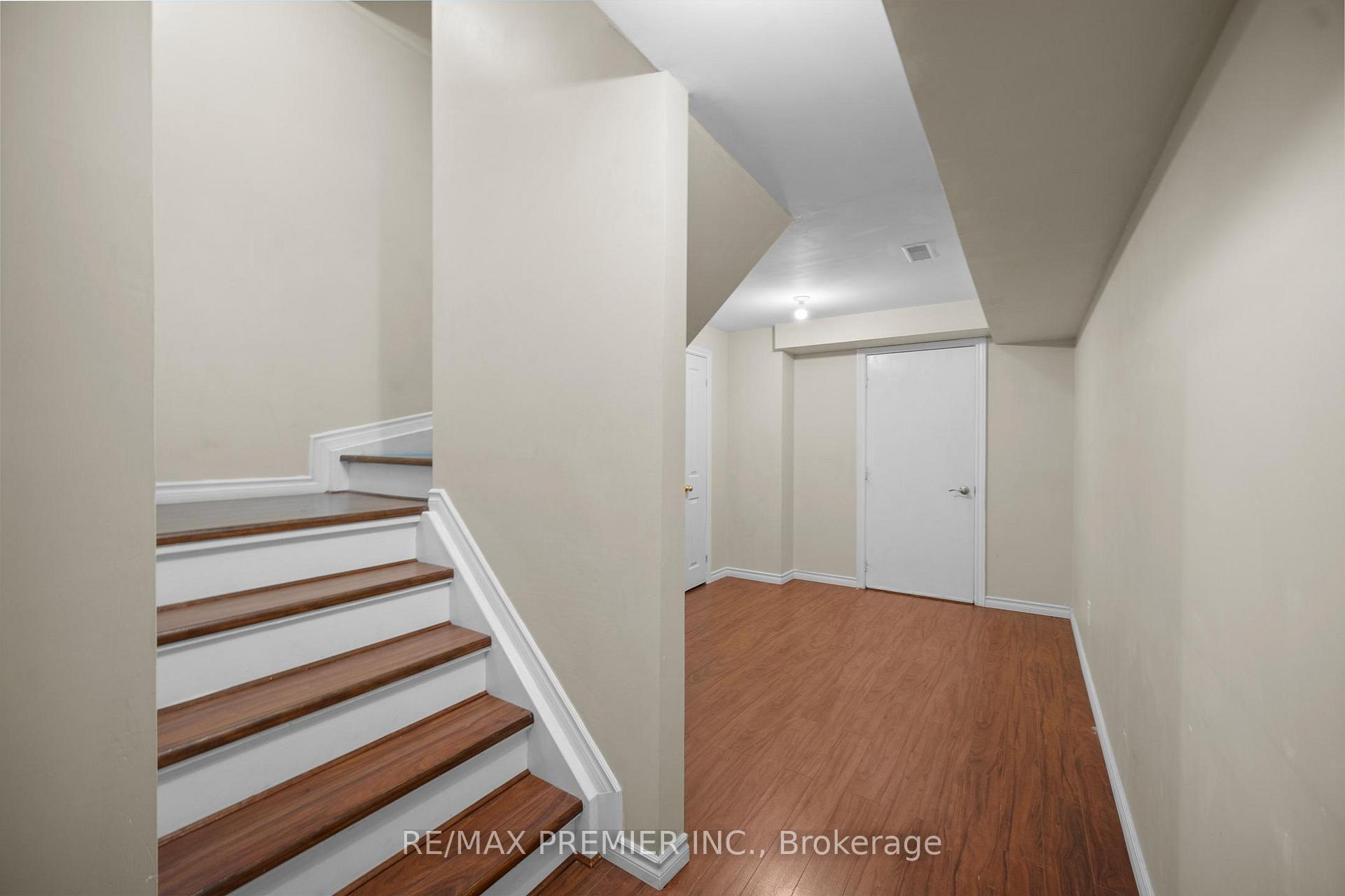 Photo 31 of 271 Peak Point Boulevard, Vaughan, Rural Vaughan — HOMEH