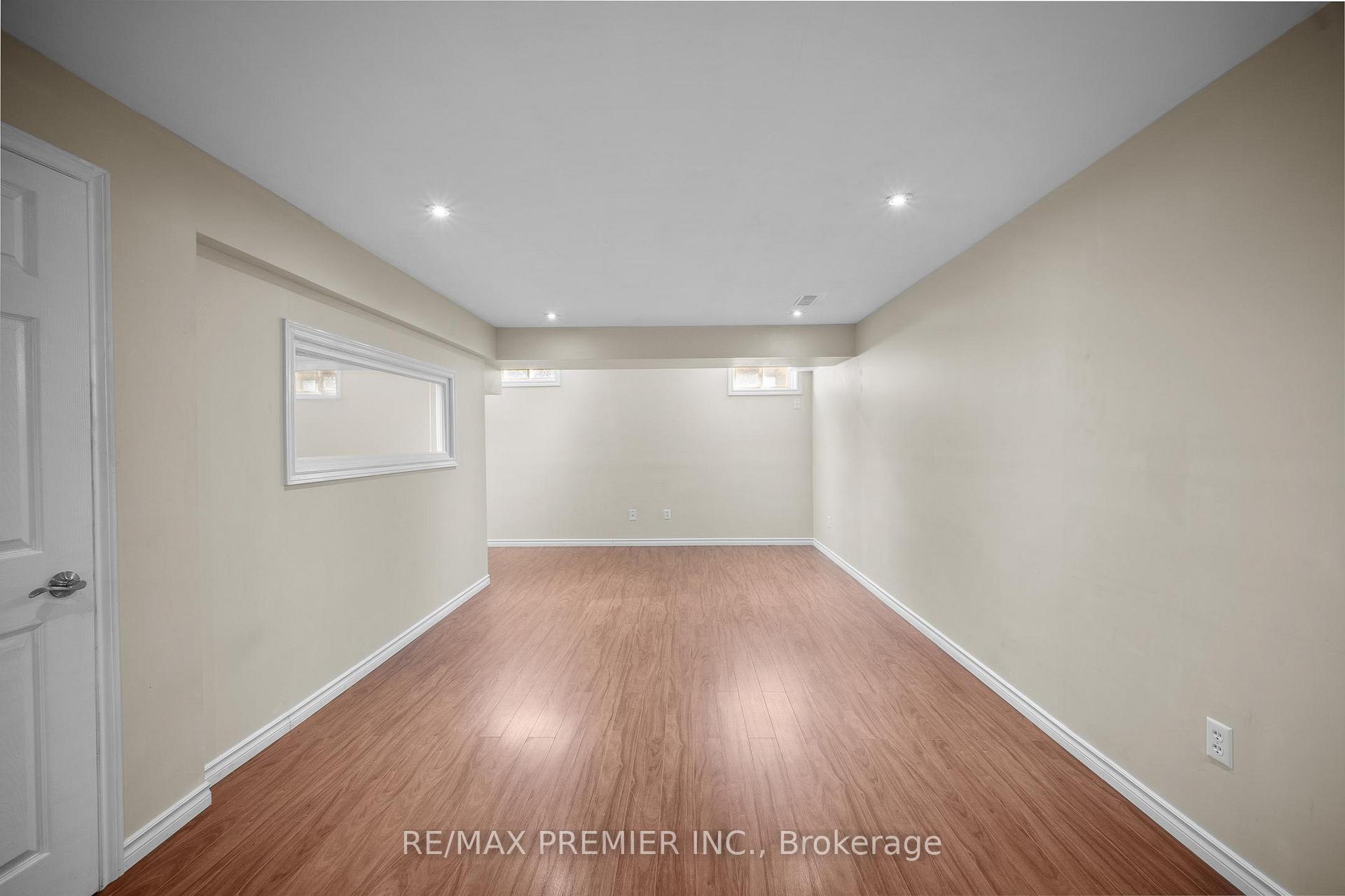 Photo 32 of 271 Peak Point Boulevard, Vaughan, Rural Vaughan — HOMEH