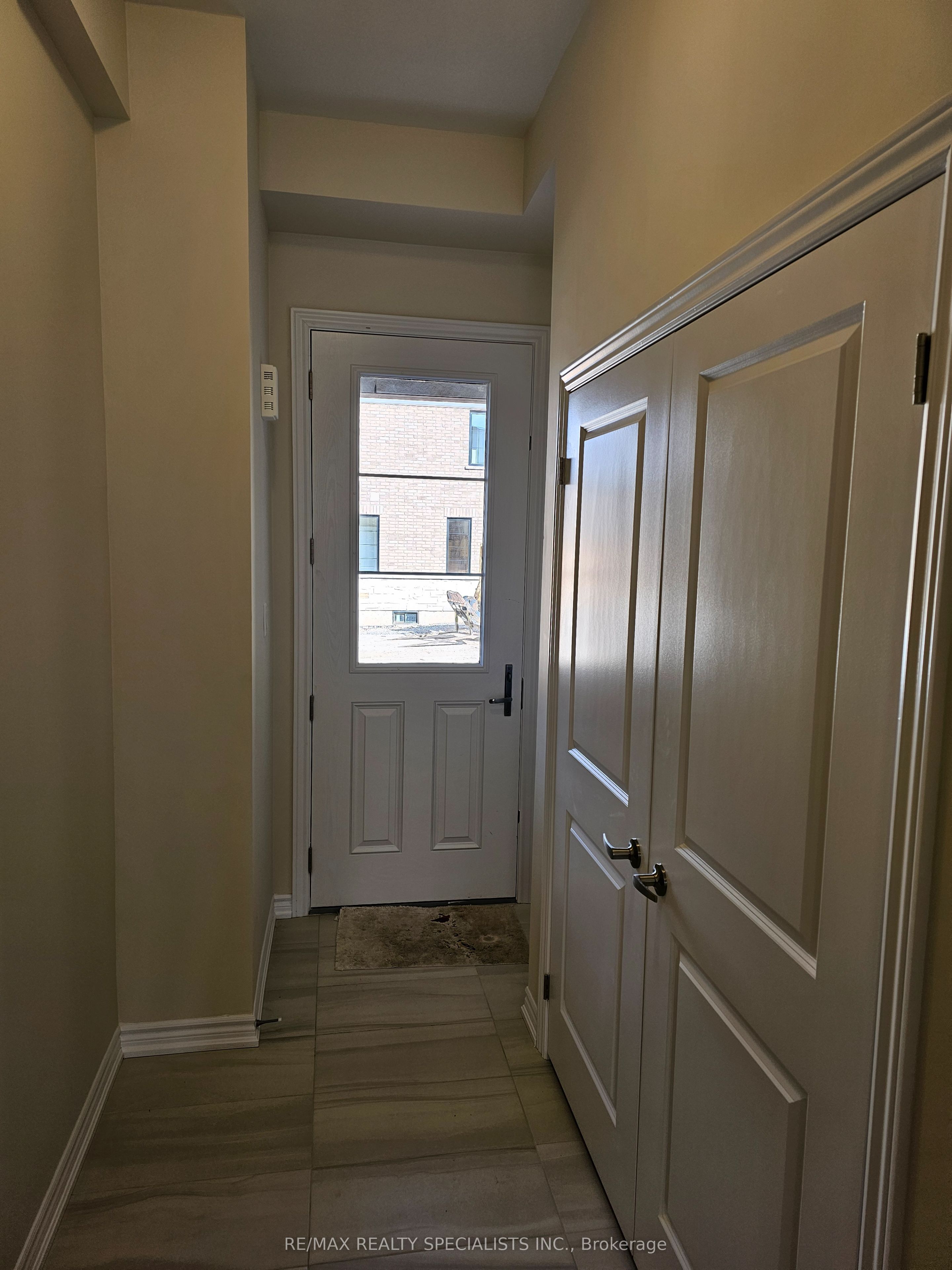 Photo 43 of 2078 Coppenwood Common, Burlington, Tyandaga — HOMEH