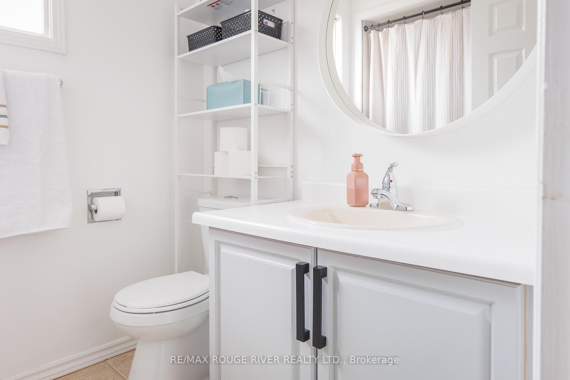 Photo 26 of 554 Springview Drive, Pickering, Amberlea — HOMEH