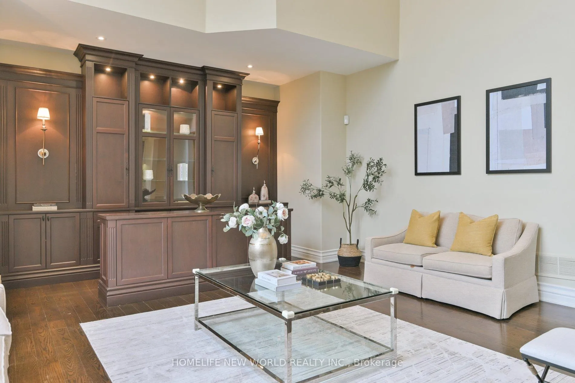 Photo 20 of 33 Evita Court, Vaughan, Uplands — HOMEH
