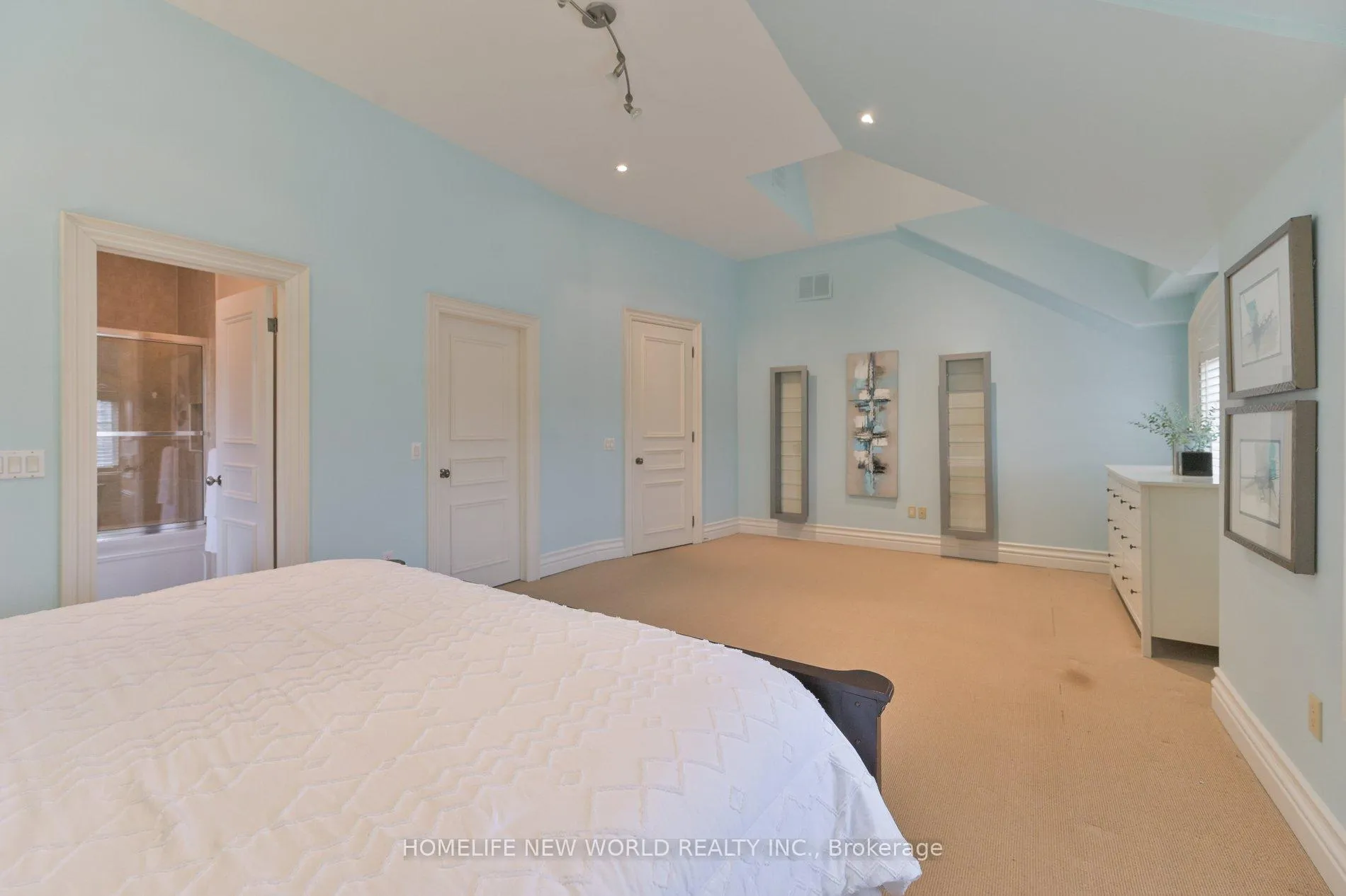 Photo 35 of 33 Evita Court, Vaughan, Uplands — HOMEH