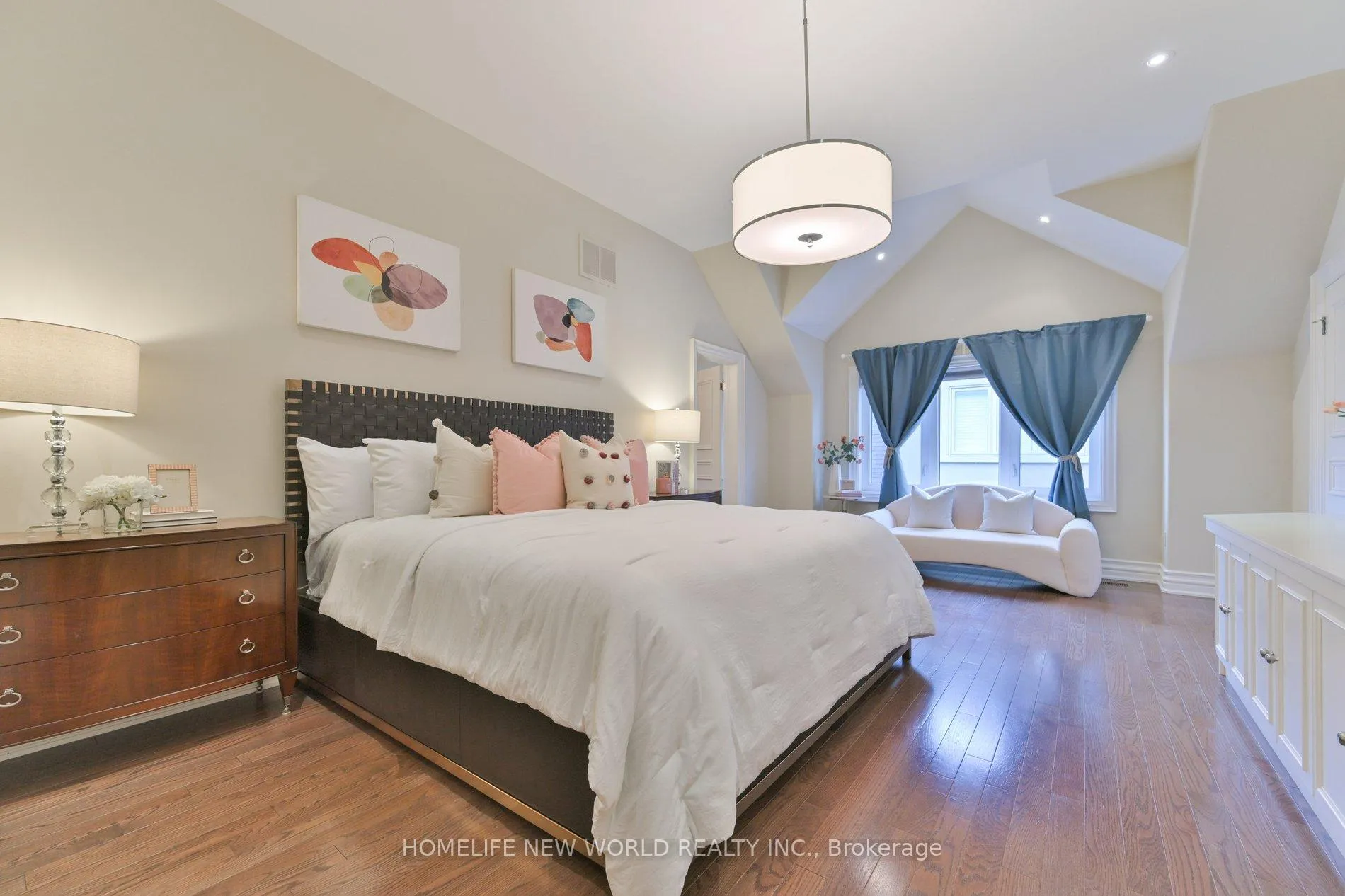 Photo 39 of 33 Evita Court, Vaughan, Uplands — HOMEH