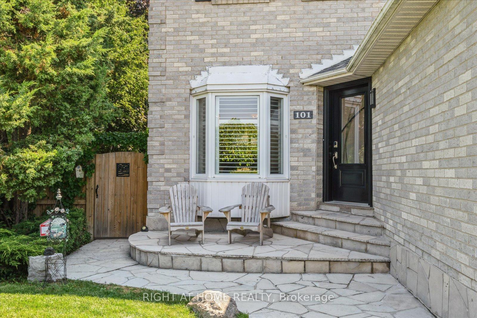 Photo 3 of 101 Dobson Drive, Ajax, Central — HOMEH