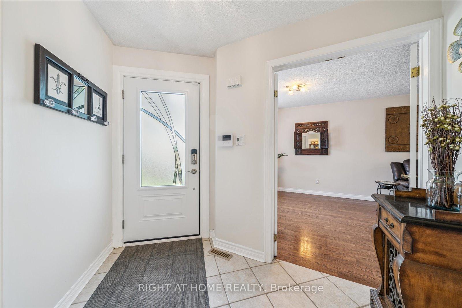 Photo 13 of 101 Dobson Drive, Ajax, Central — HOMEH
