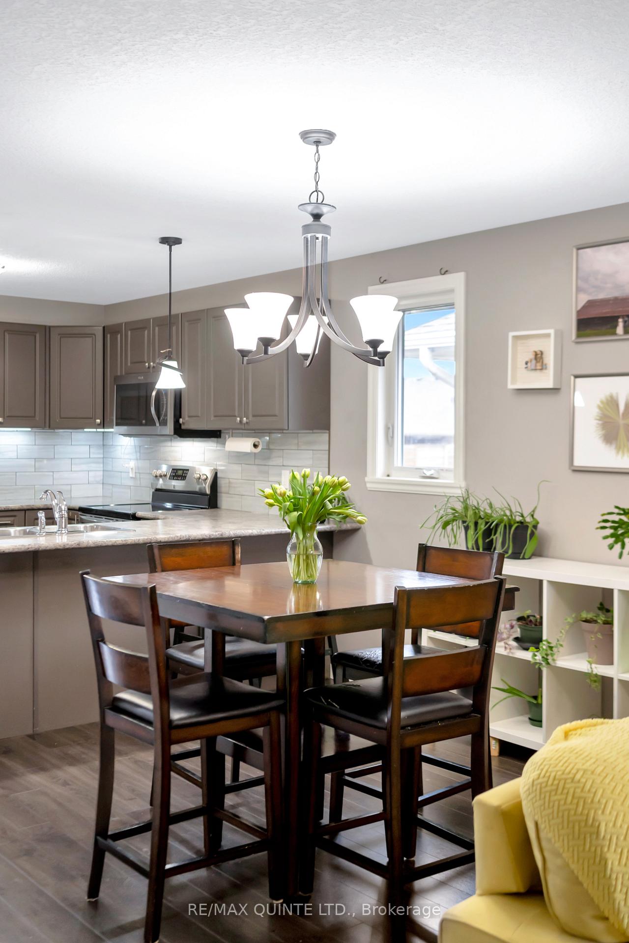 Photo 12 of 8 McIntosh Crescent, Quinte West, Murray Ward — HOMEH