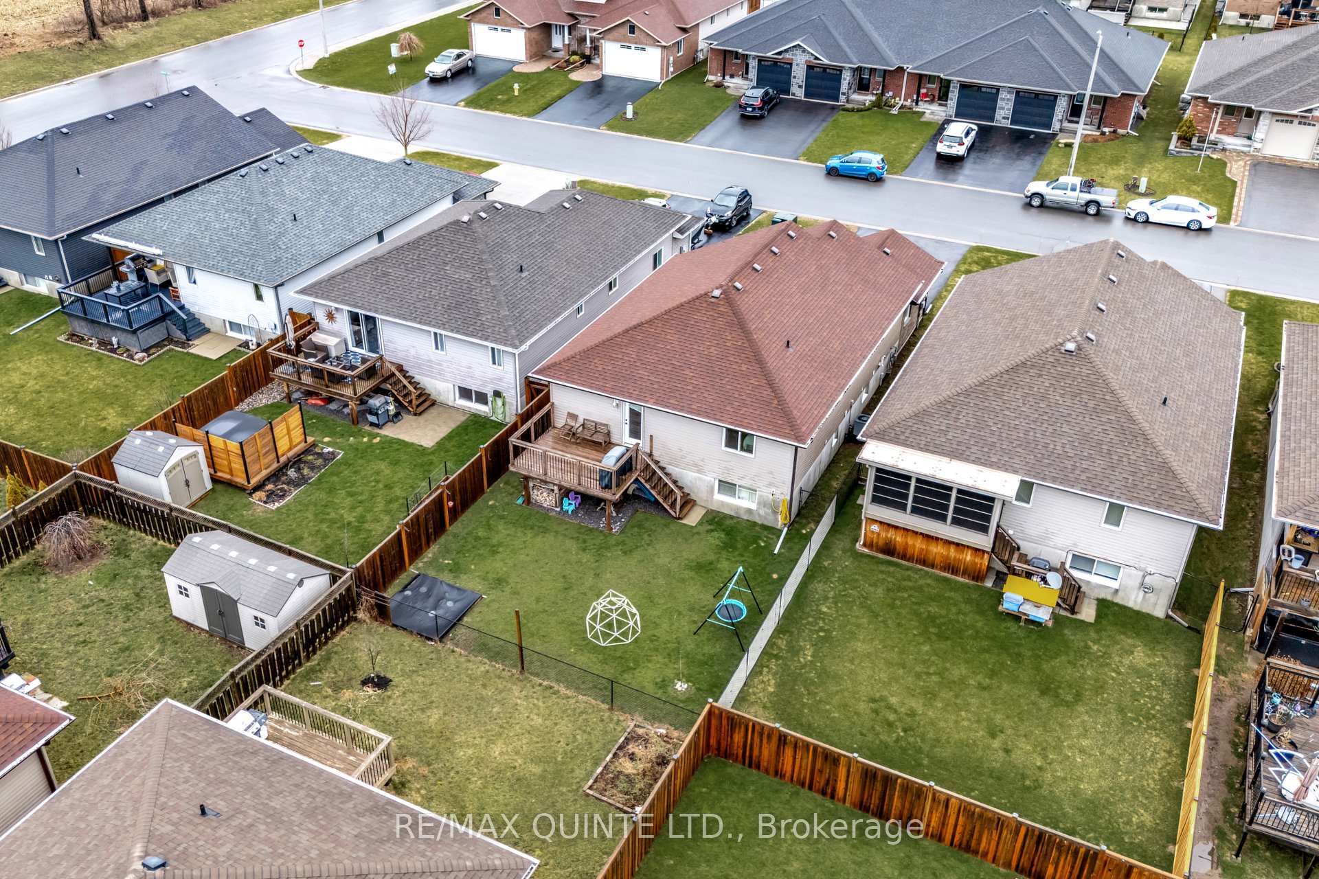 Photo 35 of 8 McIntosh Crescent, Quinte West, Murray Ward — HOMEH