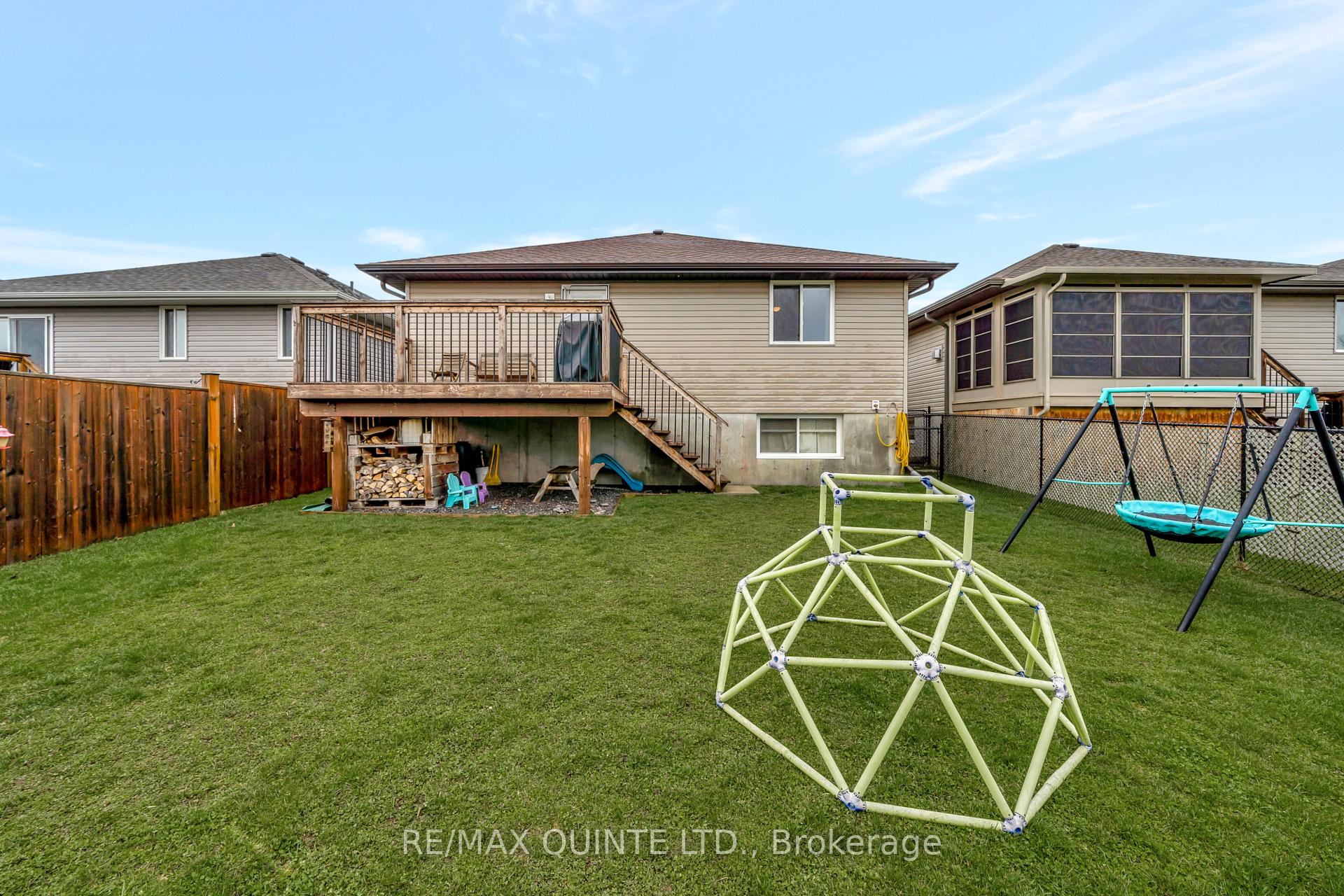 Photo 39 of 8 McIntosh Crescent, Quinte West, Murray Ward — HOMEH