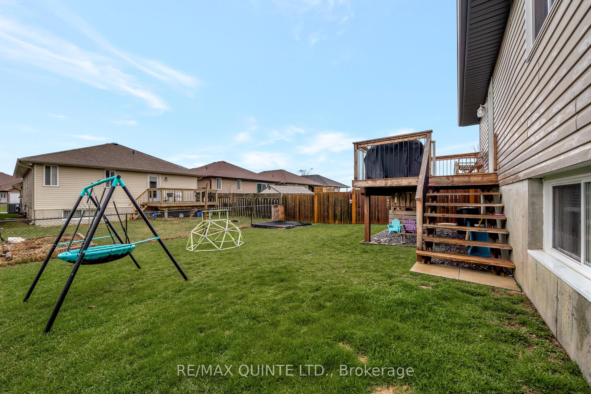 Photo 41 of 8 McIntosh Crescent, Quinte West, Murray Ward — HOMEH